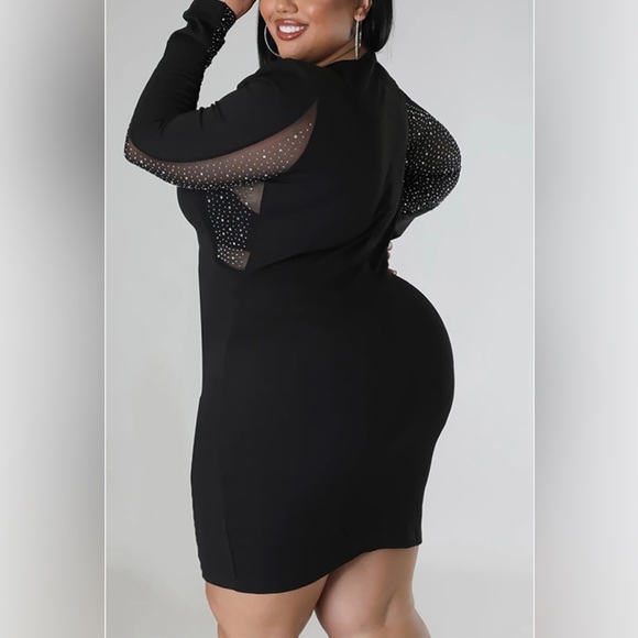 Starry Nights Party Dress - Plus+ - Picture 3 of 6